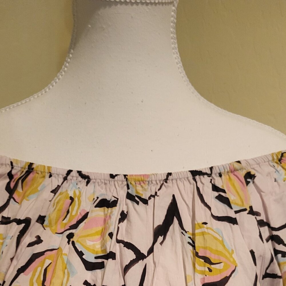Velvet by Graham & Spencer Zoey Print top in Lilypad Print in Multi - Size M NWT - Picture 6 of 14
